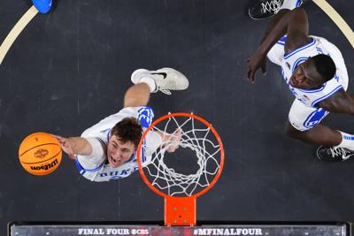 nba flagg.jpg
