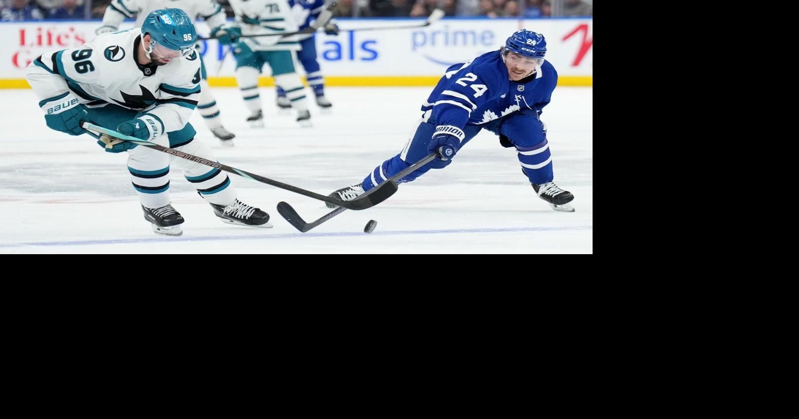 Sharks battle back to stun Leafs 3-2 in shootout