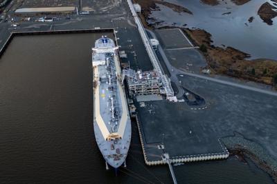 Canada LNG Expansion Doubles Capacity | Energy Logistics Boom Creates Cross-Border Opportunities