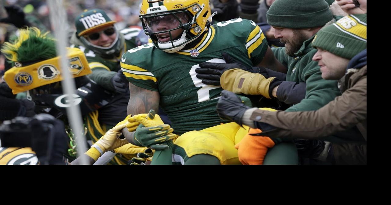 Bears rally for 24-22 win in Green Bay as Packers lose Love and Watson to injuries