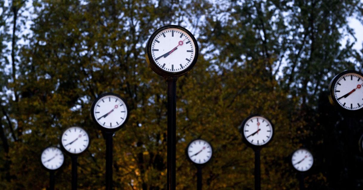 When Ontario falls back from daylight savings time, much of Canada will opt out. Sleep experts say it’s a mistake - Toronto Star