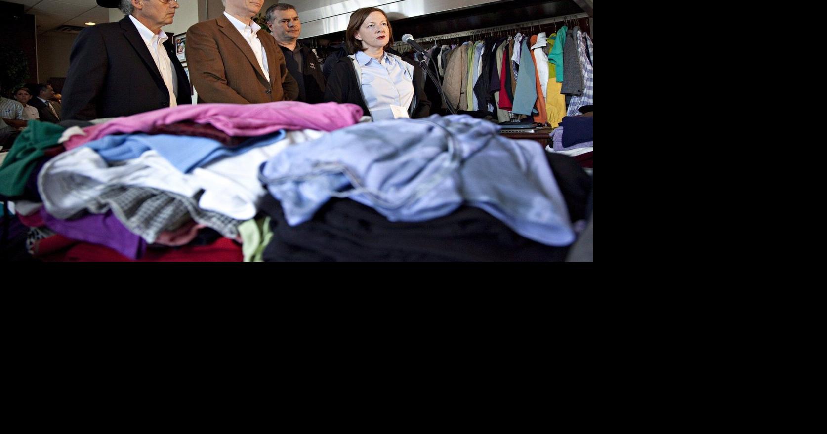 Former Alberta justice ministers criticize government for "unacceptable" conduct