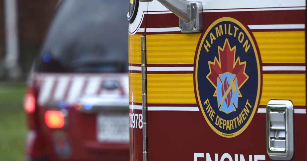 Hamilton school briefly evacuated due to the smell of gas