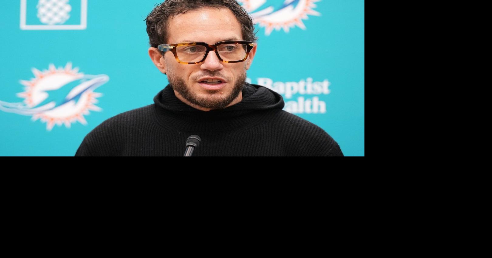 Ravens interview former Dolphins coach Mike McDaniel for their coaching vacancy