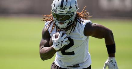 Raiders' Ashton Jeanty shows big-play ability in joint practice with the 49ers