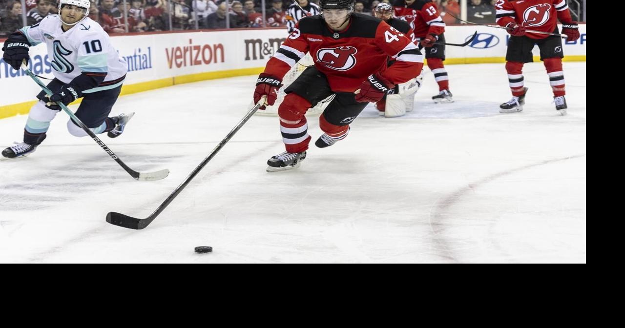 Meier scores tiebreaking goal early in 3rd period as Devils beat Kraken 3-2