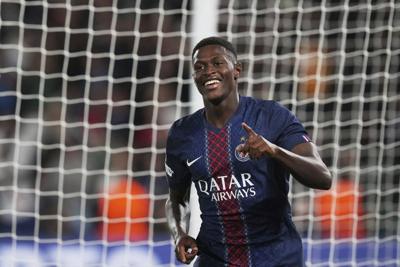 PSG copes without star forwards and routs Atalanta 4-0 in Champions League