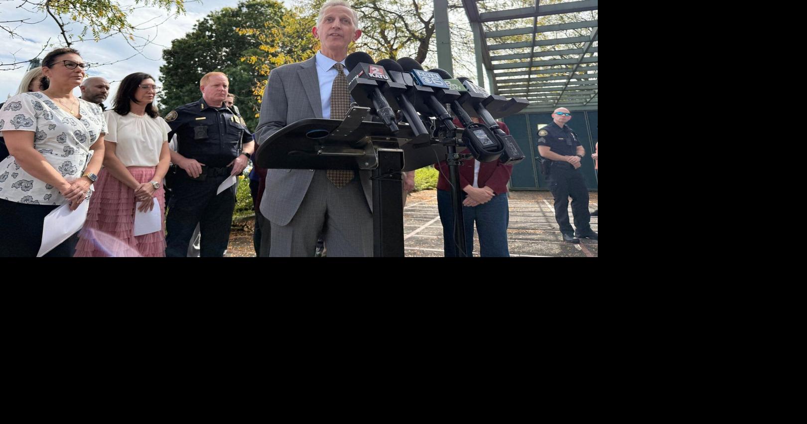 https://bloximages.chicago2.vip.townnews.com/thestar.com/content/tncms/assets/v3/editorial/8/7b/87b581b2-f7a1-5061-954b-d8ba78441d13/68d96be8e788f.image.jpg?crop=1620,851,0,114&resize=1200,630&order=crop,resize