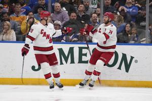 Slavin scores go-ahead goal to lift Hurricanes to 5-2 win over Blues