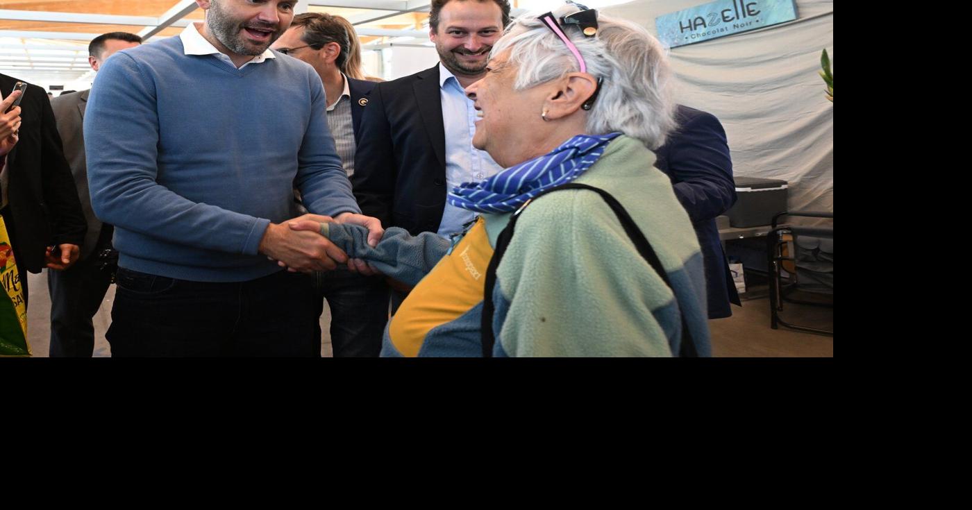 Voters in Quebec are heading to the first day of advance polling in general election