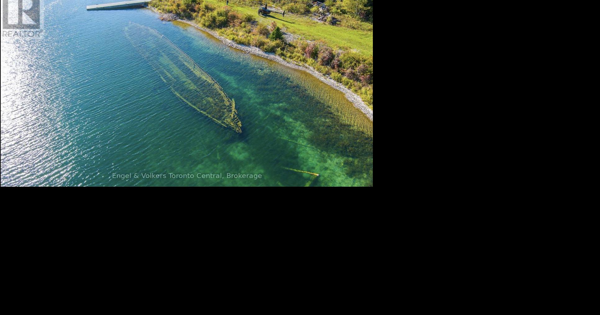 Shipwreck Diving Paradise: Island Listings by James McGregor