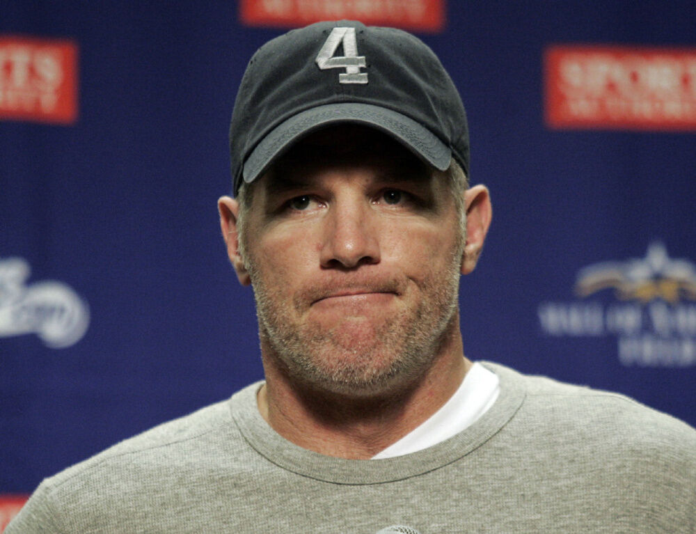 What retirement? Favre coming back with Vikings