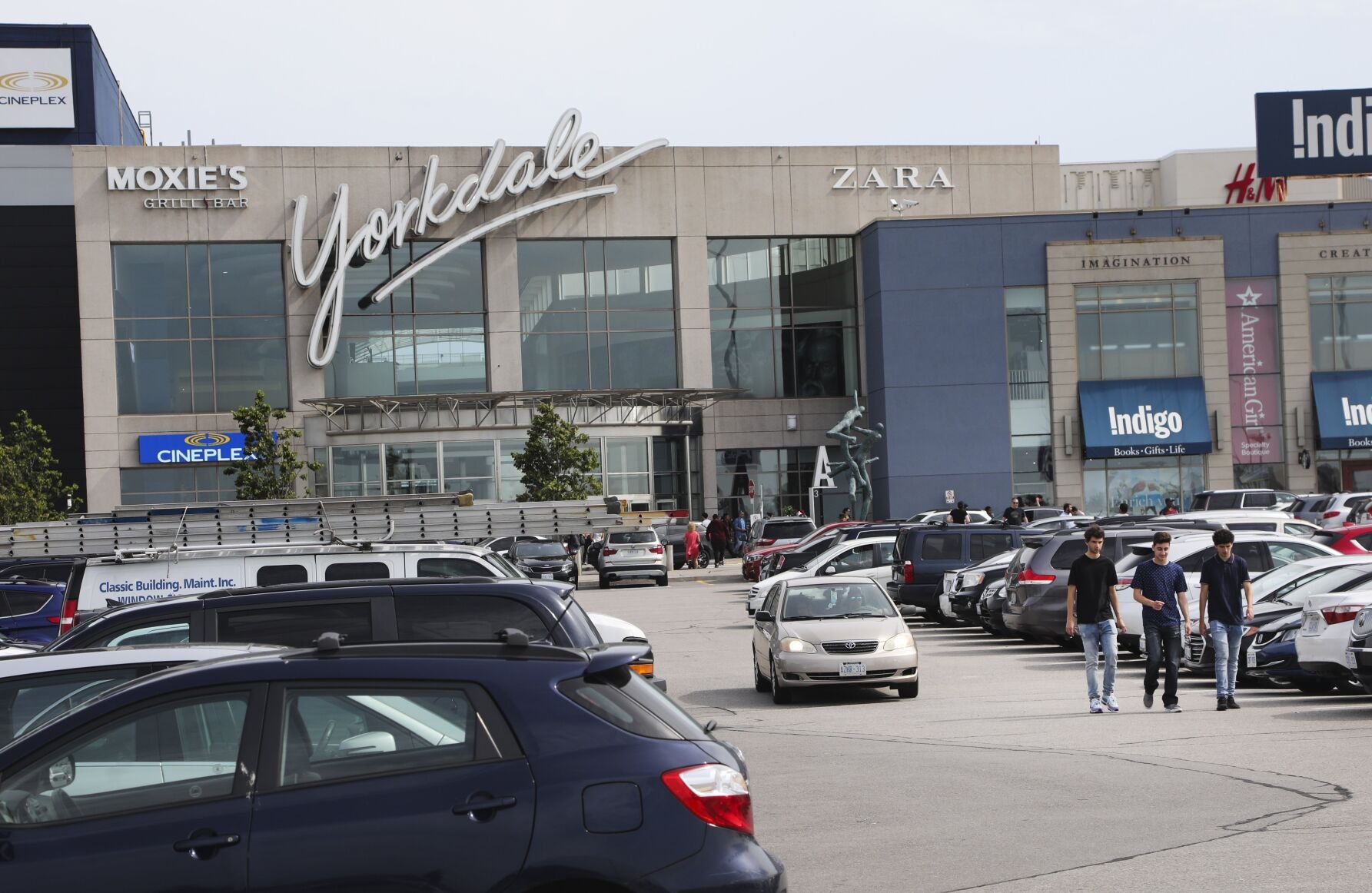 yorkdale.JPG