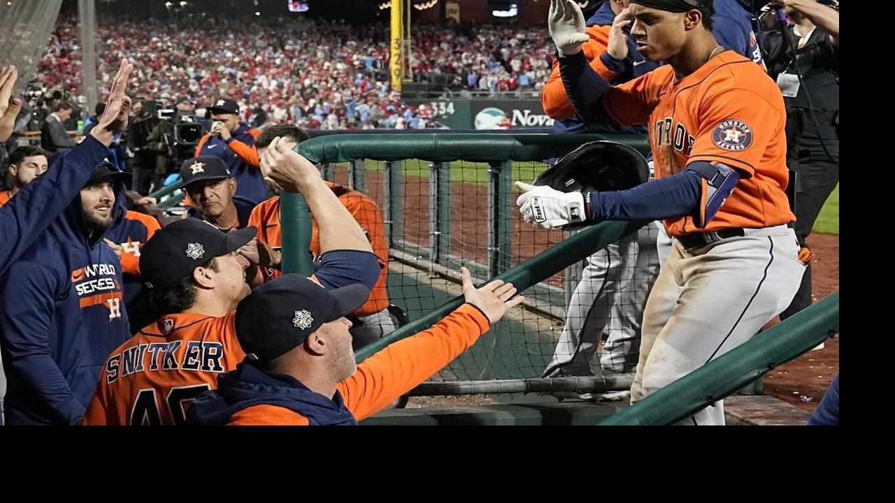 Astros rally to sweep Yankees and set up Phillies game in World Series -  The Japan Times