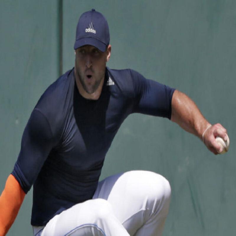 Mets sign Tim Tebow to Minor League contract