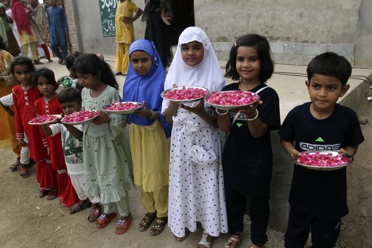 Pakistan rewards javelin champion Nadeem with $359,000 for record-breaking throw at Paris Olympics