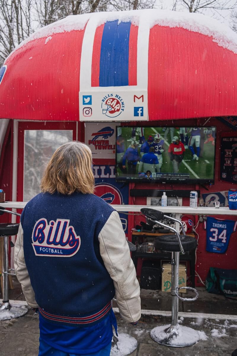 After 24 years, Buffalo finally has a home playoff game — but Canada's Bills  Mafia are stuck in exile