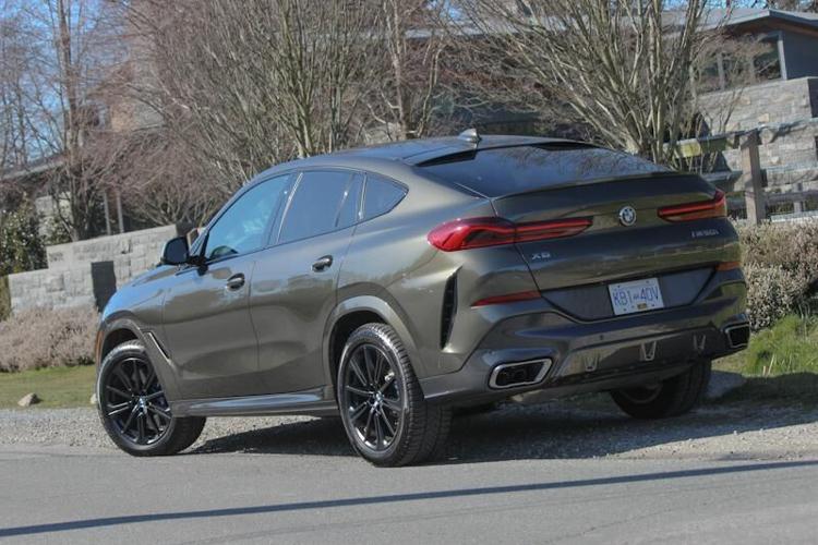 BMW's X6 M50i gives drivers an opportunity to make a statement