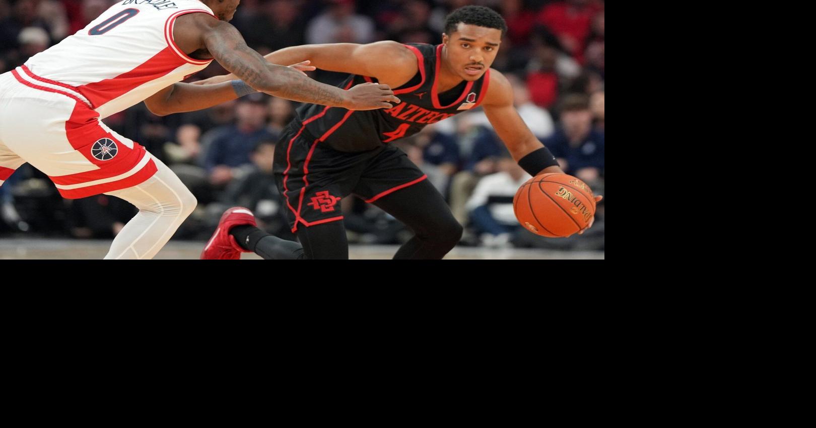 Awaka grabs 15 rebounds as No. 1 Arizona shuts down San Diego State for ...