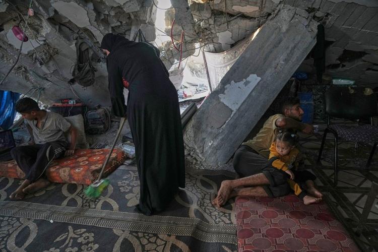PHOTO ESSAY: The Palestinian families trying to rebuild their lives in ...