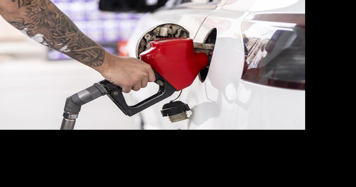 Ottawa to announce extension of gas tax holiday beyond Labour Day