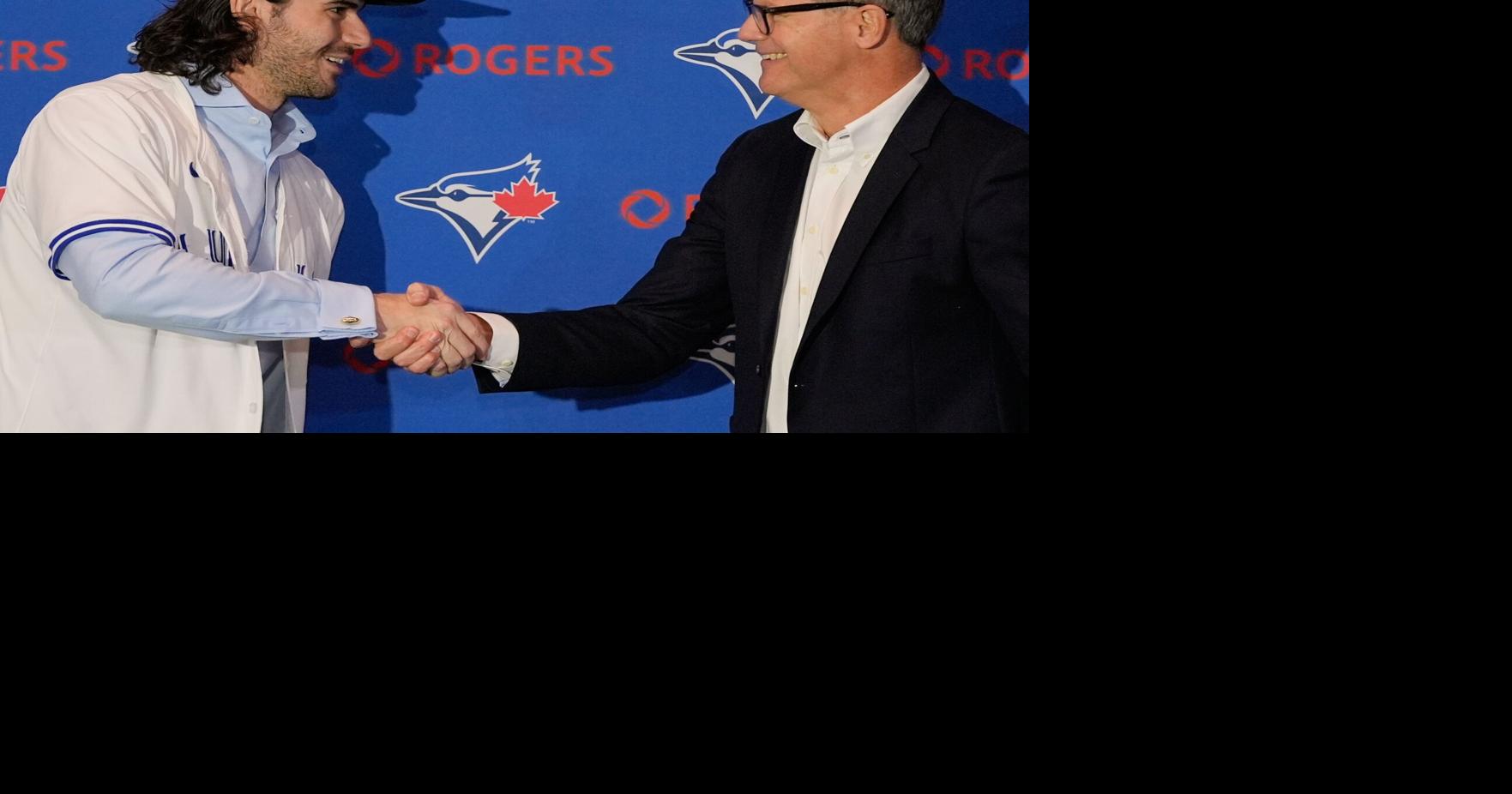 Listen: The Jays introduce newly signed Dylan Cease, plus we hear from newly-elected Hall of Famer Jeff Kent and we open the mailbag