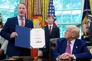 Trump rallies in Ohio to boost Jon Husted in a tight Senate race against Sherrod Brown