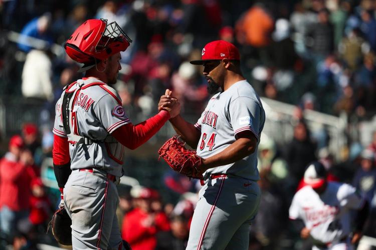 Myers' RBI single in 9th and strong bullpen outing lift Reds past Twins 5-4