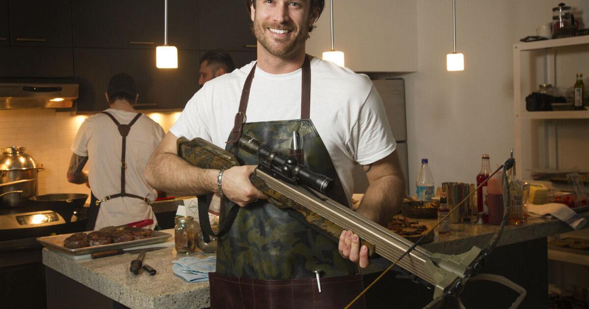 ‘The Hunter Chef’ serves a meal he hunted and foraged