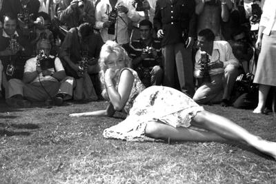 France Obit Bardot 1.JPG