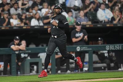 Orioles receive OF Eloy Jiménez from the Chicago White Sox, OF Austin Slater from Cincinnati