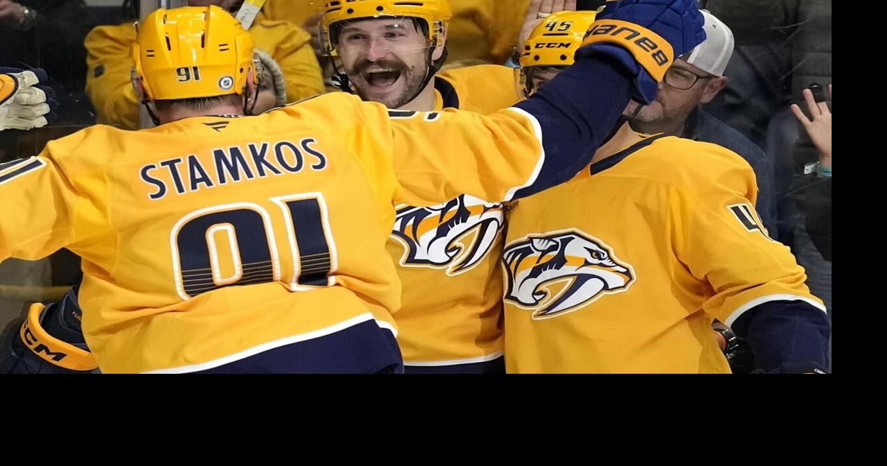 Forsberg and Marchessault lead the Predators past Utah 4-0