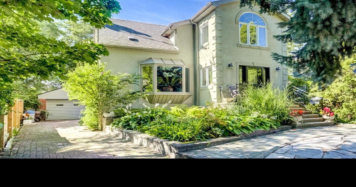 1.465M for a twostorey in Mount Pleasant East, 1.120M for a semi