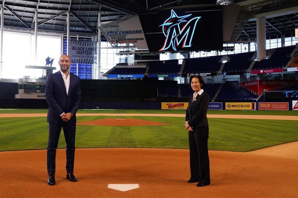 Miami: Witness an Miami Marlins Major League Baseball Game at loandepot Park