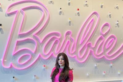 Mattel and Alex Aster team up for Barbie young adult novel, 'Barbie: Dreamscape'