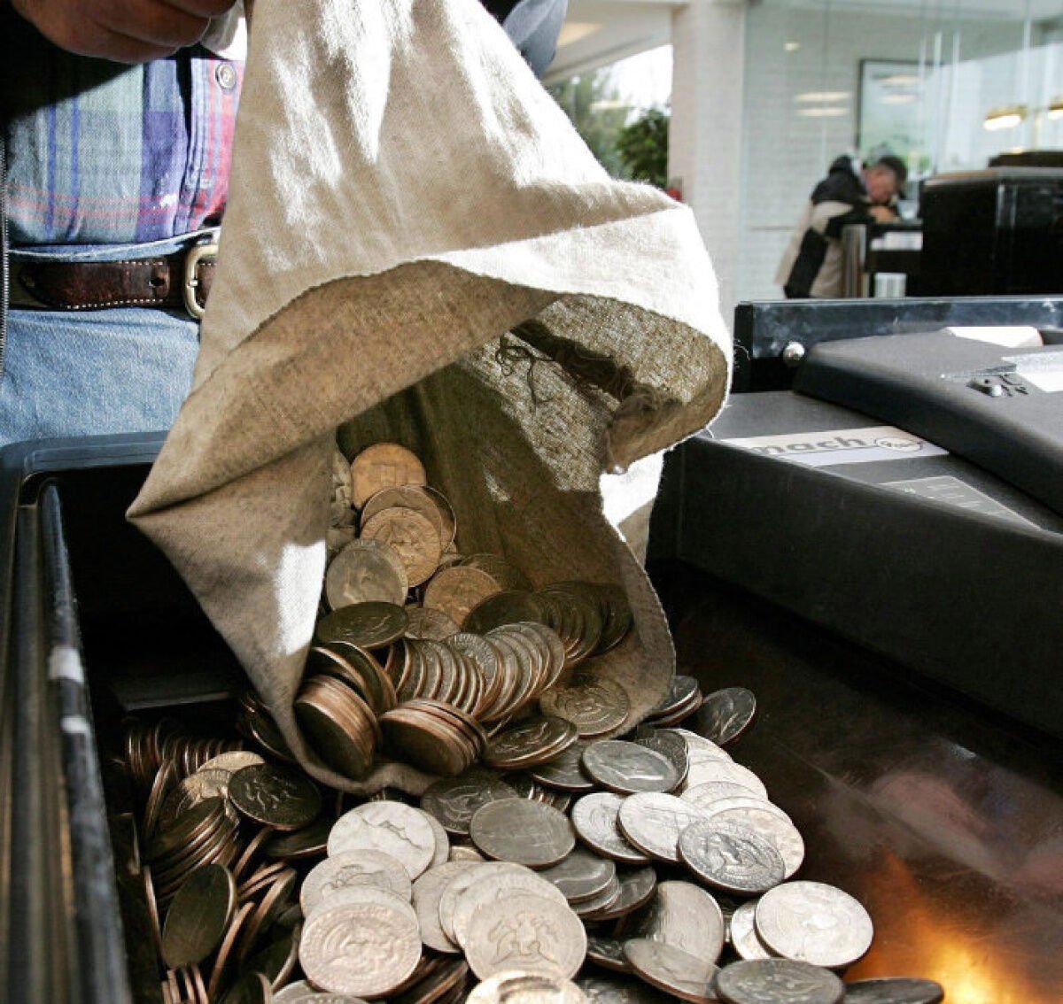 TD Bank coin counting machines short changed lawsuit alleges