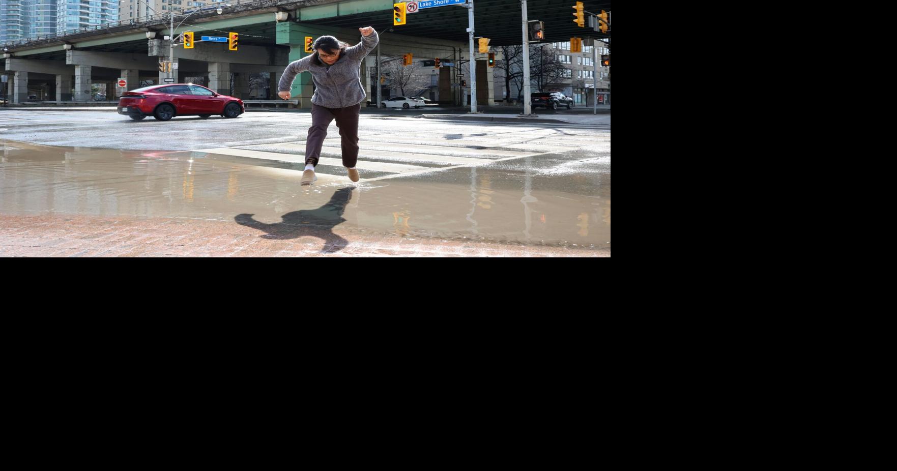 Toronto weather: Warm temperatures, flood risk after heavy rain