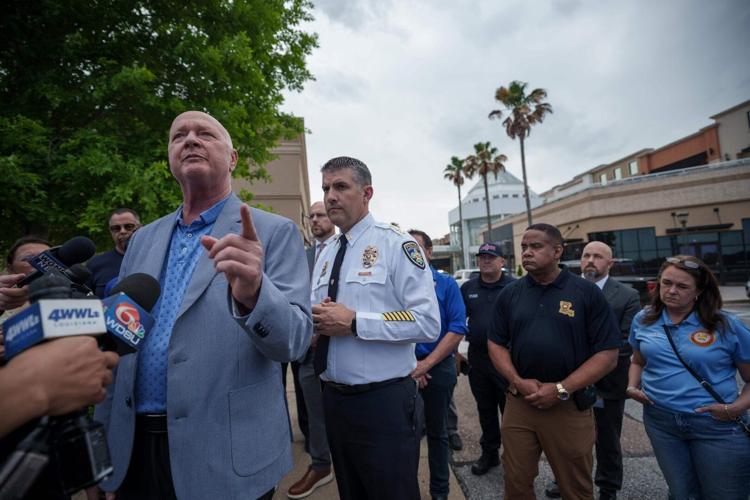 Authorities announce murder charge after Louisiana mall shooting that ...
