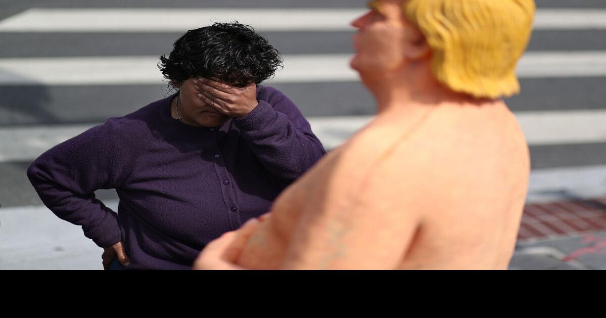 this-is-obscene-naked-statue-of-hillary-clinton-causes-uproar-in-new
