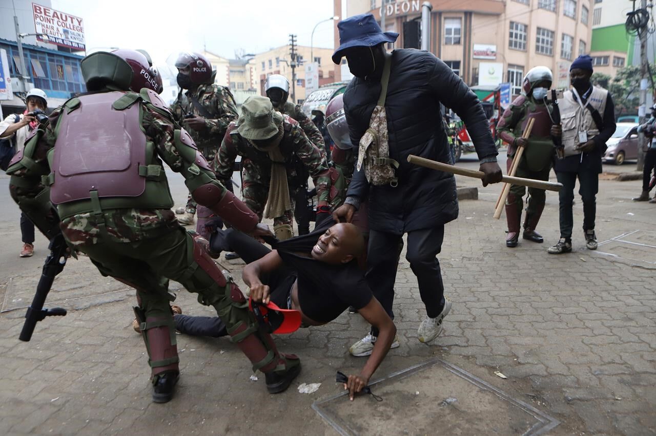 Police In Kenya Fire Tear Gas At Protesters As New Cabinet Ministers ...