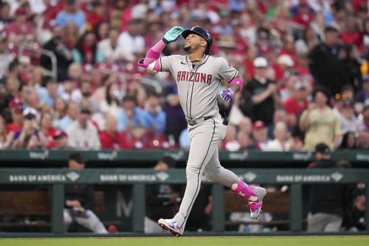 Arenado's bases-loaded triple sparks Cardinals to 4-3 win over Diamondbacks