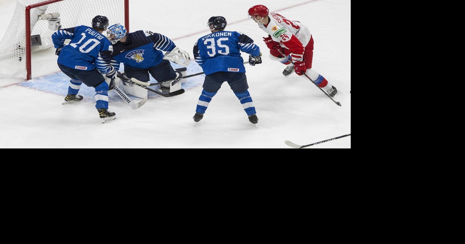 Canucks acquire forward Ilya Safonov from Blackhawks for future considerations
