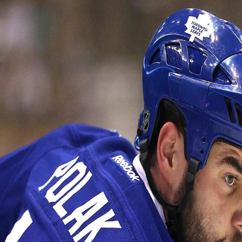 Maple Leafs sign star free-agent winger