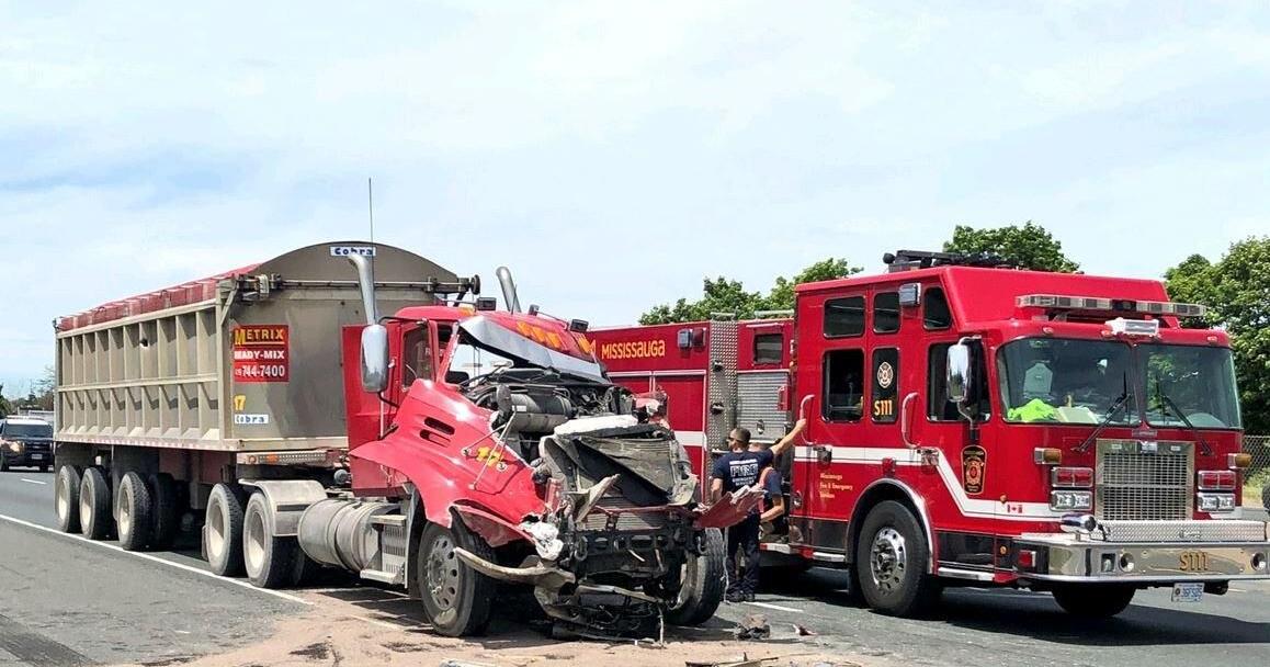 One man killed in Hwy. 401 collision involving transport trucks