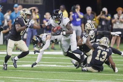 Eagles acquire RB Tank Bigsby from the Jaguars in exchange for 2 draft picks, AP source says