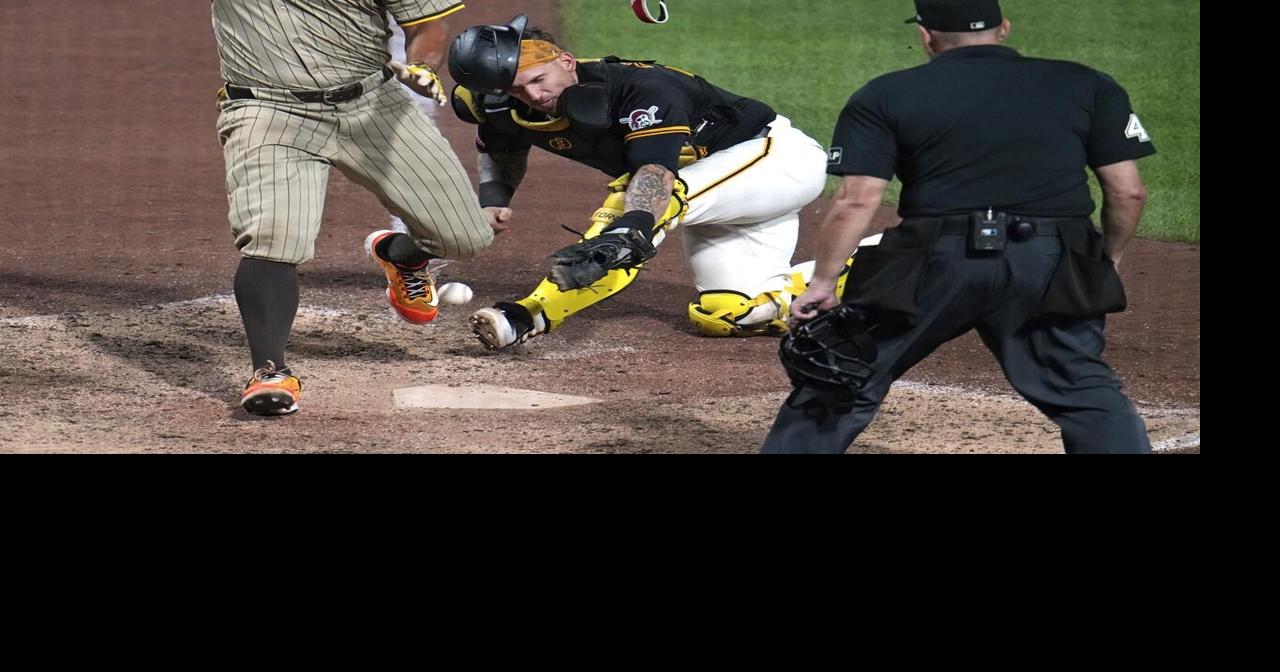 Jackson Merrill has 2 HRs, including tying shot, as the Padres hold off Pirates 9-8 in 10