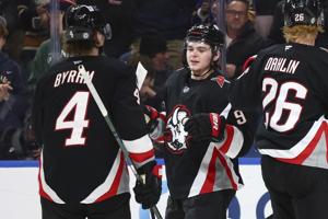 Tuch scores hat trick, Sabres beat Blackhawks 6-2 for 2nd straight win after 13-game skid