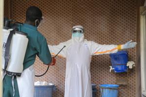 CP NewsAlert: Canada extends travel restrictions linked to Ebola outbreak for 60 days