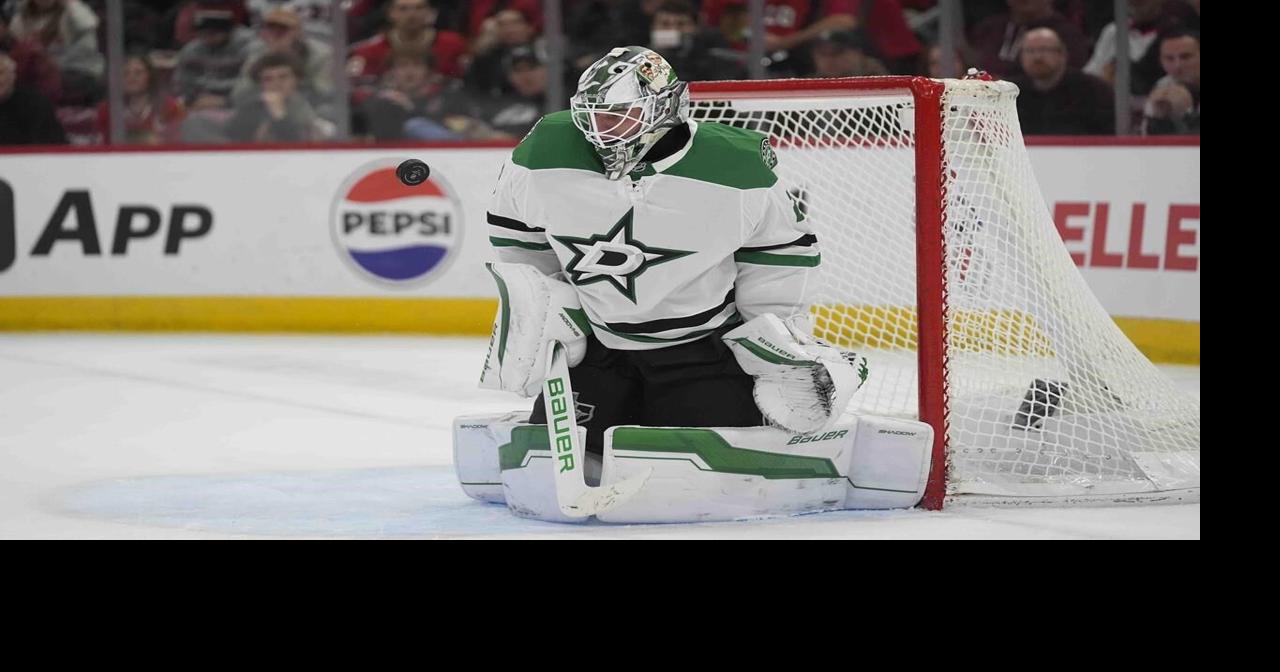 Matt Duchene and Jamie Benn lead the Stars past the Blackhawks 5-1