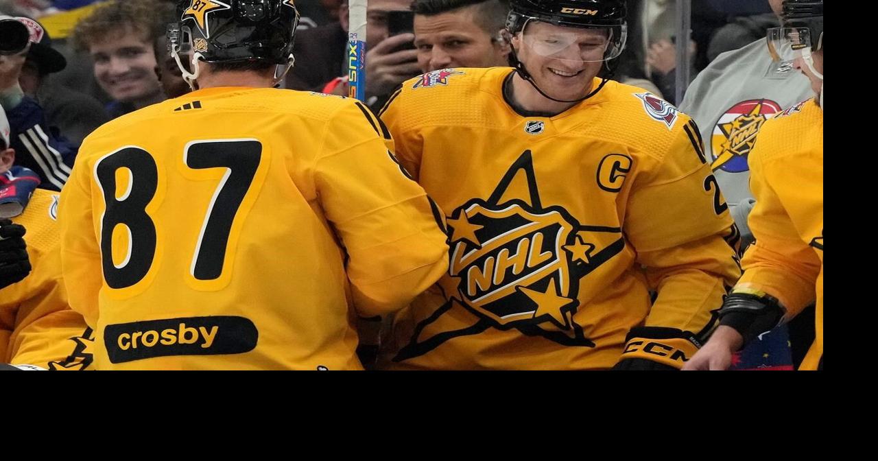 MacKinnon eager to suit up alongside Crosby at 4 Nations Face-Off: 'I idolized Sid'